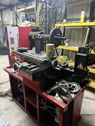 Продается промышленный станок Rim Repair Machine для правки и — 2