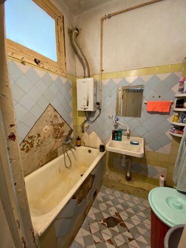 Köhnə tikili: Bakı, Bakıxanov qəs., 2 otaqlı, Köhnə tikili, m. Neftçilər, 60 kv. m -da lalafo.az — 11 Köhnə tikili: Bakı, Bakıxanov qəs., 2 otaqlı, Köhnə tikili, m. Neftçilər, 60 kv. m — 11