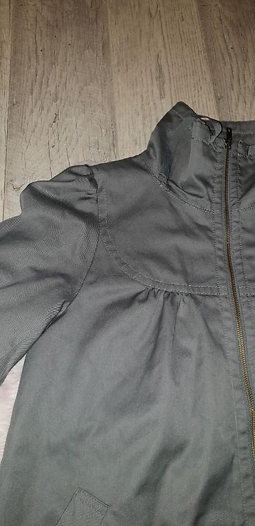 baletanke devojcice: Jakna duza H&M,sive boje(malo sbetlija nokansa uzivo),dužine do — 6
