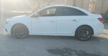 Chevrolet: Chevrolet Cruze: 1.4 l | 2015 il 20016 km Sedan -da lalafo.az — 8 Chevrolet: Chevrolet Cruze: 1.4 l | 2015 il 20016 km Sedan — 8