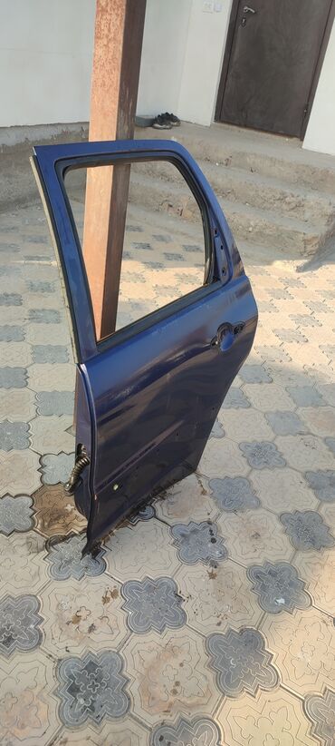 Двери и комплектующие: Дверь Задняя левая Mazda, Б/у, Оригинал — 2