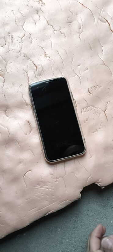 бу 11 айфон: IPhone 11, Колдонулган, 64 ГБ, Кара, Каптама, 76 %