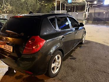 kia monig: Kia Ceed: 2007 г., Автомат, Бензин, Хэтчбэк — 1