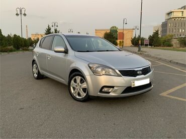 Kia: Kia Ceed: 1.6 л | 2009 г. Хэтчбэк