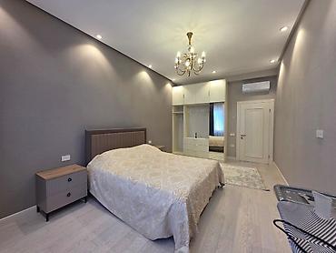 dəst mebel: İcarəyə verilir 3 otaqlı yeni tikili 95 m², Ağ şəhər q. Kateqoriya — 9