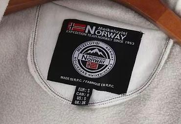 Куртки: Теплые, мягкие толстовки !!!есть и с капьюшоном !!! Пишите на вотс апп — 10