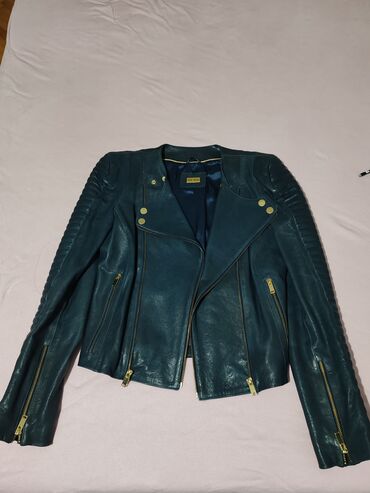 prodaja kaputa beograd: Prodajem Mona jaknu M (40)velicine, specifične tamne plave boje