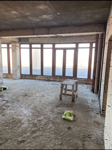 Yeni tikili: Bakıxanov Razinde TERRAS park yaşayış kompleksi 24/18 i 275 kv, 4 — 4