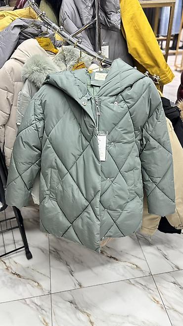 Пуховики и зимние куртки: Пуховик, По колено, Стеганый, Все размеры — 11