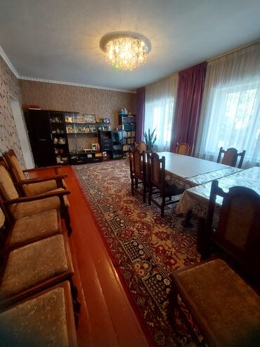 Долгосрочная аренда домов: 135 м², 6 комнат, Парковка — 8