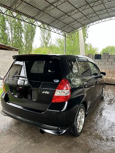 фит вампер: Honda Fit: 2004 г., 1.3 л, Автомат, Бензин, Хэтчбэк — 4