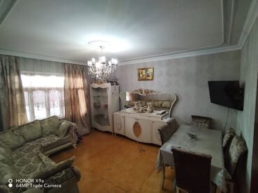 аренда квартиры студии: Mənzil kirayə verilir. Ünvan:Sumqayıt şəhəri 10 mk 28a 9/8 2 otaqlı 2