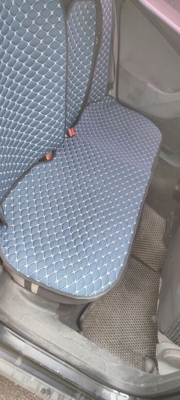 Volkswagen: Volkswagen Passat Variant: 2005 г., 2 л, Механика, Дизель, Универсал — 6