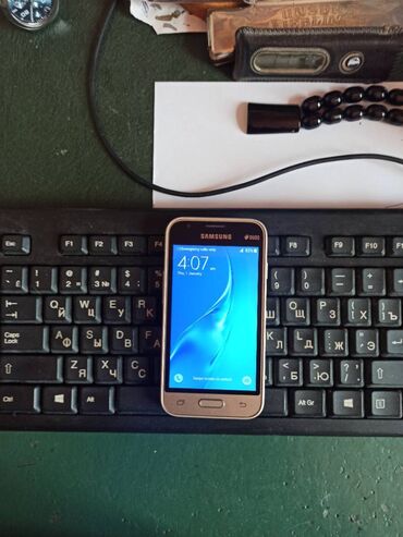 Samsung: Samsung Galaxy J1 Mini, 8 GB, rəng - Qızılı, İki sim kartlı — 8