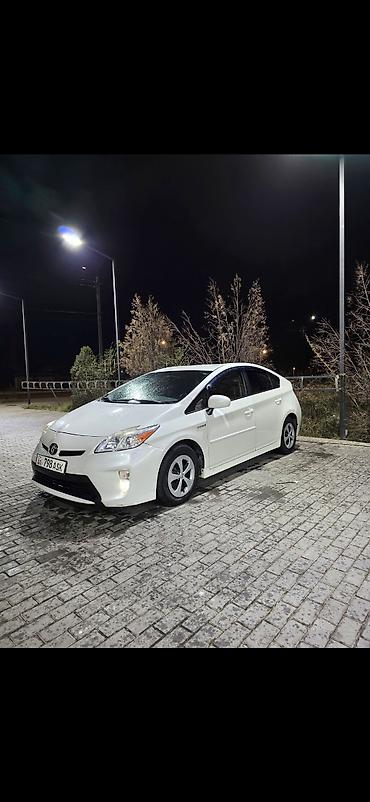 Toyota: Toyota Prius: 2015 г., 1.8 л, Автомат, Гибрид, Лифтбек — 1
