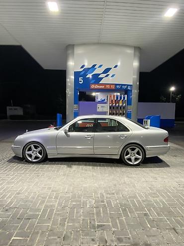 Mercedes-Benz: Mercedes-Benz E-Class: 2001 г., 3.2 л, Автомат, Бензин, Седан — 7