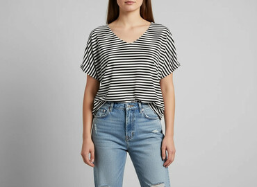 balenciaga oversized t shirty: Жіноча блуза, розмір One size