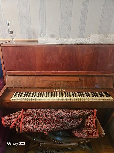 Musiqi alətləri: Piano, Akustik, İşlənmiş, Ünvandan götürmə — 2