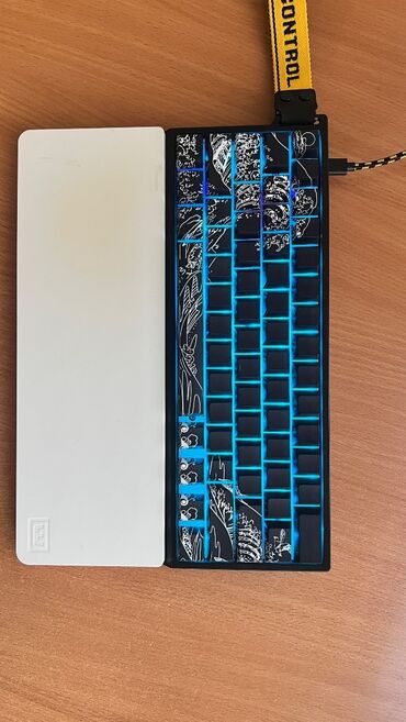 компьютерные мыши one up: Клавиатура, Проводное подключение