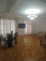 сайты по недвижимости: Şəhərin mərkəzində 3otaqlı mənzil icarəyə verilir.İşığı suyu