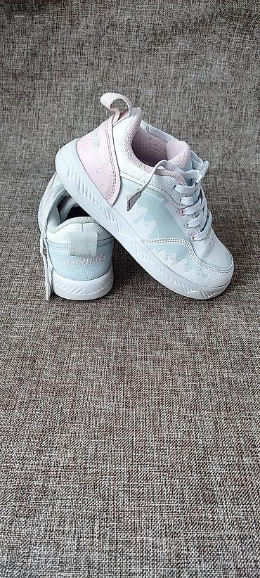 Кроссовки и спортивная обувь: Мужские кроссовки, 32, Andre, Б/у, цвет - Белый, Самовывоз — 7