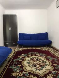 квартира бактуу долоноту: 1 комната, Агентство недвижимости, Без подселения, С мебелью полностью