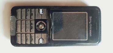 telefon korpuslari: Sony Ericsson K310i, rəng - Qara, Düyməli