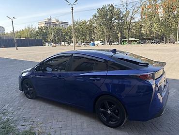 outback 2017: Toyota Prius: 2017 г., Гибрид, Хэтчбэк — 3