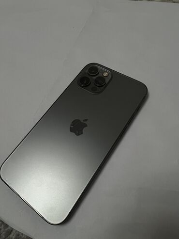 iphone 12 в бишкеке: IPhone 12 Pro, Б/у, 128 ГБ, Черный, Чехол, 85 %