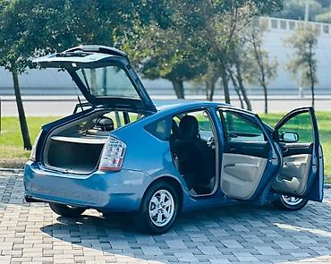 255 35 19: Toyota Prius: 1.5 l | 2009 il Hetçbek — 5