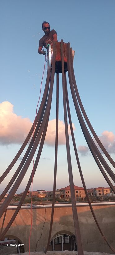 Naveslər, markizlər: Ferma və bisetkalar — 15