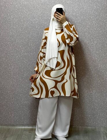 Dəstlər, kostyumlar: Hicab geyimi hicab paltarı dəst *Parça: Cesika (Mədinə ipəyi)* *Ölçü — 6