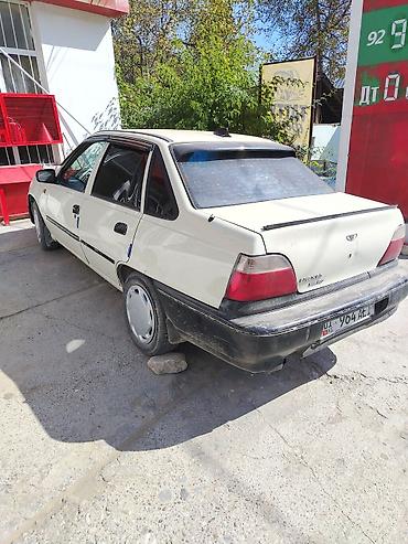 Daewoo: Daewoo Nexia: 2001 г., 1.5 л, Механика, Бензин, Седан — 5