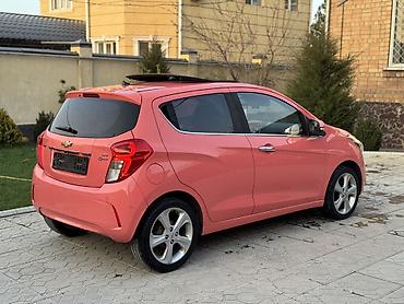 Chevrolet: Chevrolet Spark: 2017 г., 1 л, Вариатор, Бензин, Хэтчбэк — 3