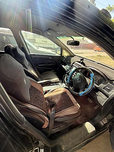 гитара хонда стрим: Honda Stream: 2000 г., 2 л, Автомат, Бензин, Универсал — 4