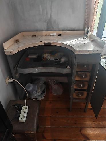 Metal işçi masası – laboratoriya/usta zerger üçün - Material: möhkəm lalafo.az -da Metal işçi masası – laboratoriya/usta zerger üçün - Material: möhkəm