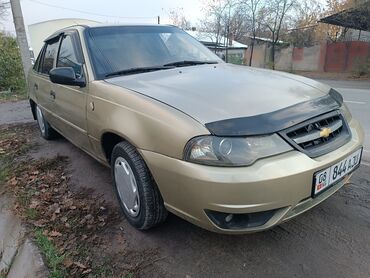 титан на нексия: Daewoo Nexia: 2010 г., 1.5 л, Механика, Бензин, Седан