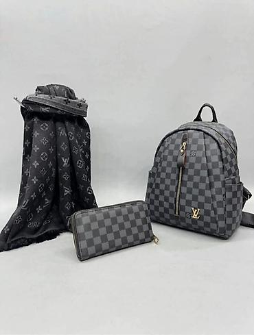 Modni rančevi: 💫Ruksaci i torbe – modni brend dizajn
sve po 3600 din — 29