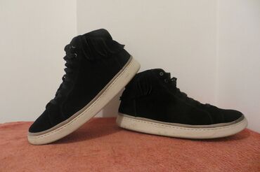 patike stefano: Trainers, UGG, size - 46