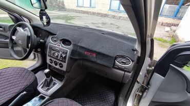 дайхатсу сирен: Ford Focus: 2006 г., 1.4 л, Механика, Бензин, Хэтчбэк