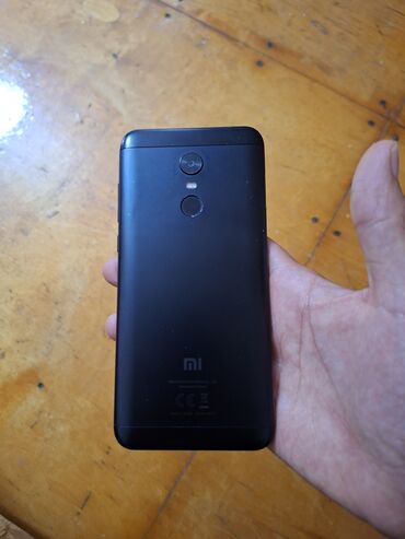 Redmi 5 Plus, 64 ГБ, цвет - Черный, Гарантия, Кнопочный, Сенсорный