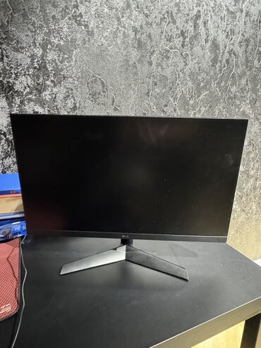 Monitorlar: LG UltraGear 24 inch 144 Hz Təcili əlimyandı qiymətə satılır problemi