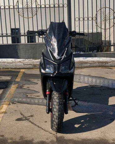 заказать мопед из японии: Макси скутер Suzuki, 150 куб. см, Бензин, Новый, В рассрочку