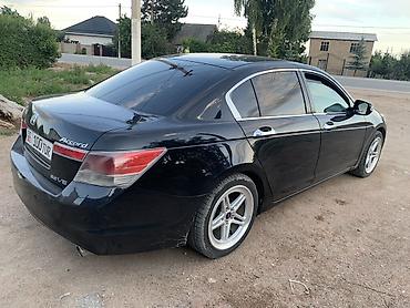 торг у капота: Honda Accord: 2008 г., 3.5 л, Автомат, Бензин, Седан — 4