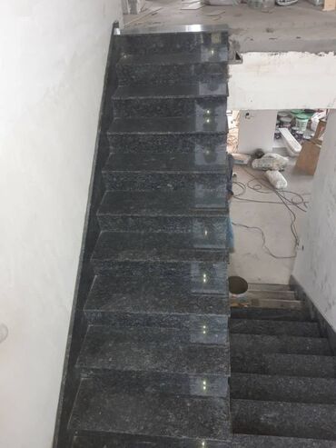 Лестницы из гранита, мрамора: Лестница из гранита, мрамора Для дома, Бесплатный замер, Форма лестницы: Много-маршевая, Стиль: Модерн — 8