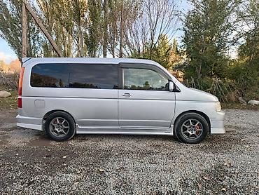 Honda Stepwgn: 2002 г., 2 л, Автомат, Бензин, Минивэн