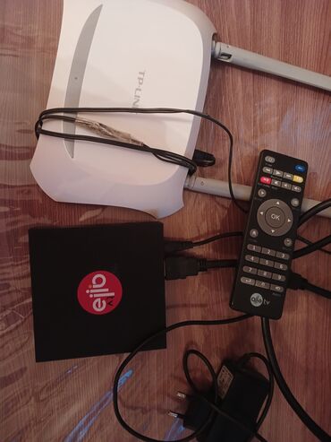 видео магнитафон: Satilir mademnen aile TV aparat .az ishlenilmish .chox gozel