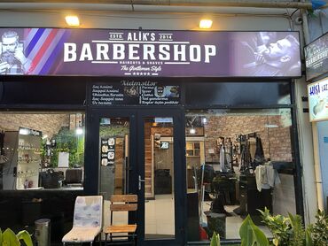 аренда нежилого помещения: Hezi aslanovda metroya yaxn erazide muşterili Barbershopda otaq
