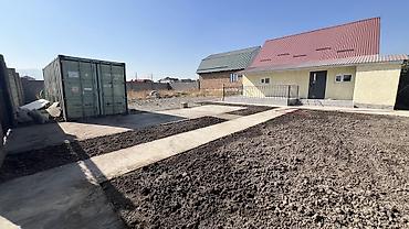 продаются дом: 3 комнаты, 70 м², 4 соток, Бишкек, Собственник — 3