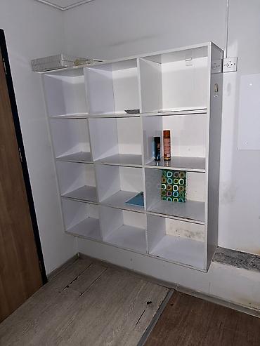Salon, tibbi mebel: Satılır: Gözəllik/Geyim salonu üçün mebel və güzgü avadanlıqları dəsti — 4